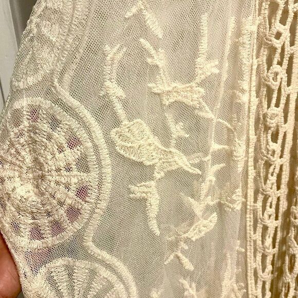 NWT (L) Cupshe Cream Lace & Crochet Maxi Swim Cover Up - Picture 4 of 15